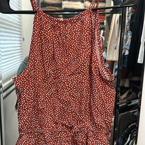 Old Navy NWT HAS POCKETS orange and white romper size S - Picture 5 of 7
